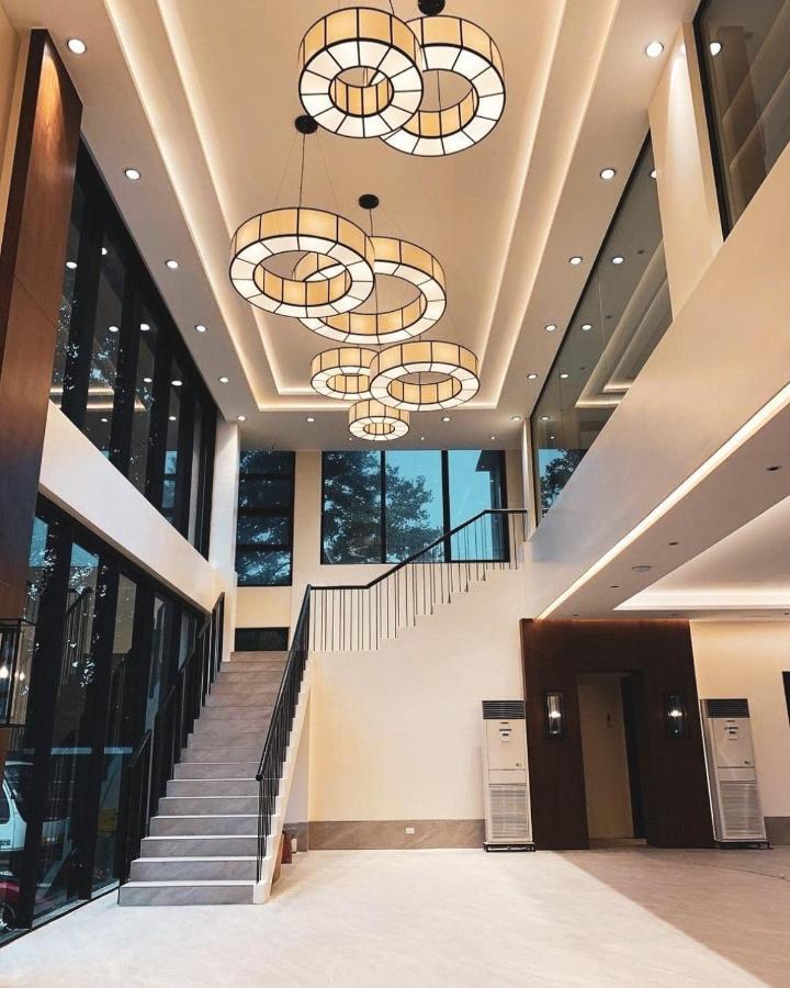 タガイタイ Girasol Tagaytay Bed & Breakfast エクステリア 写真