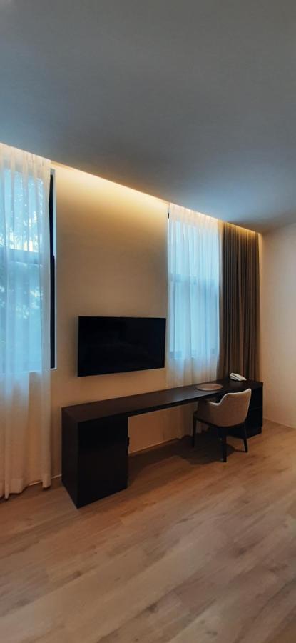 タガイタイ Girasol Tagaytay Bed & Breakfast エクステリア 写真